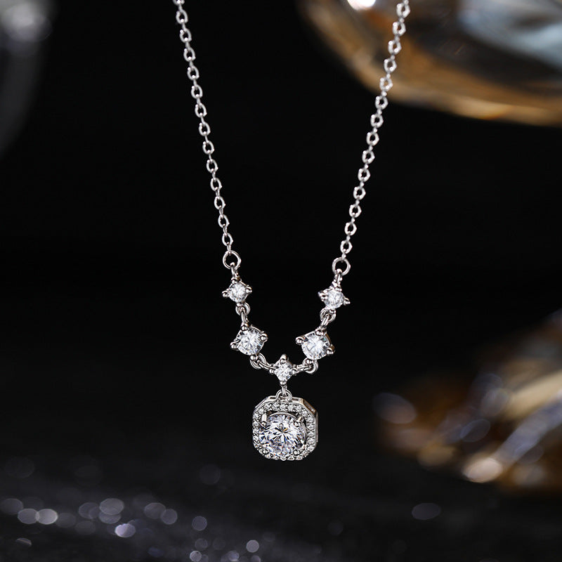 Sterling Silver With Shiny Diamond Necklace For Women Special-interest Design