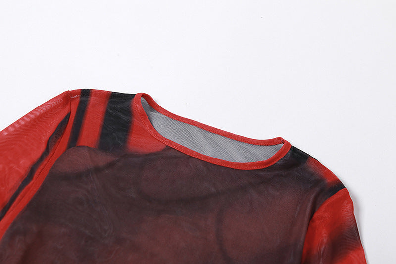 Abito con stampa in rete trasparente alla moda