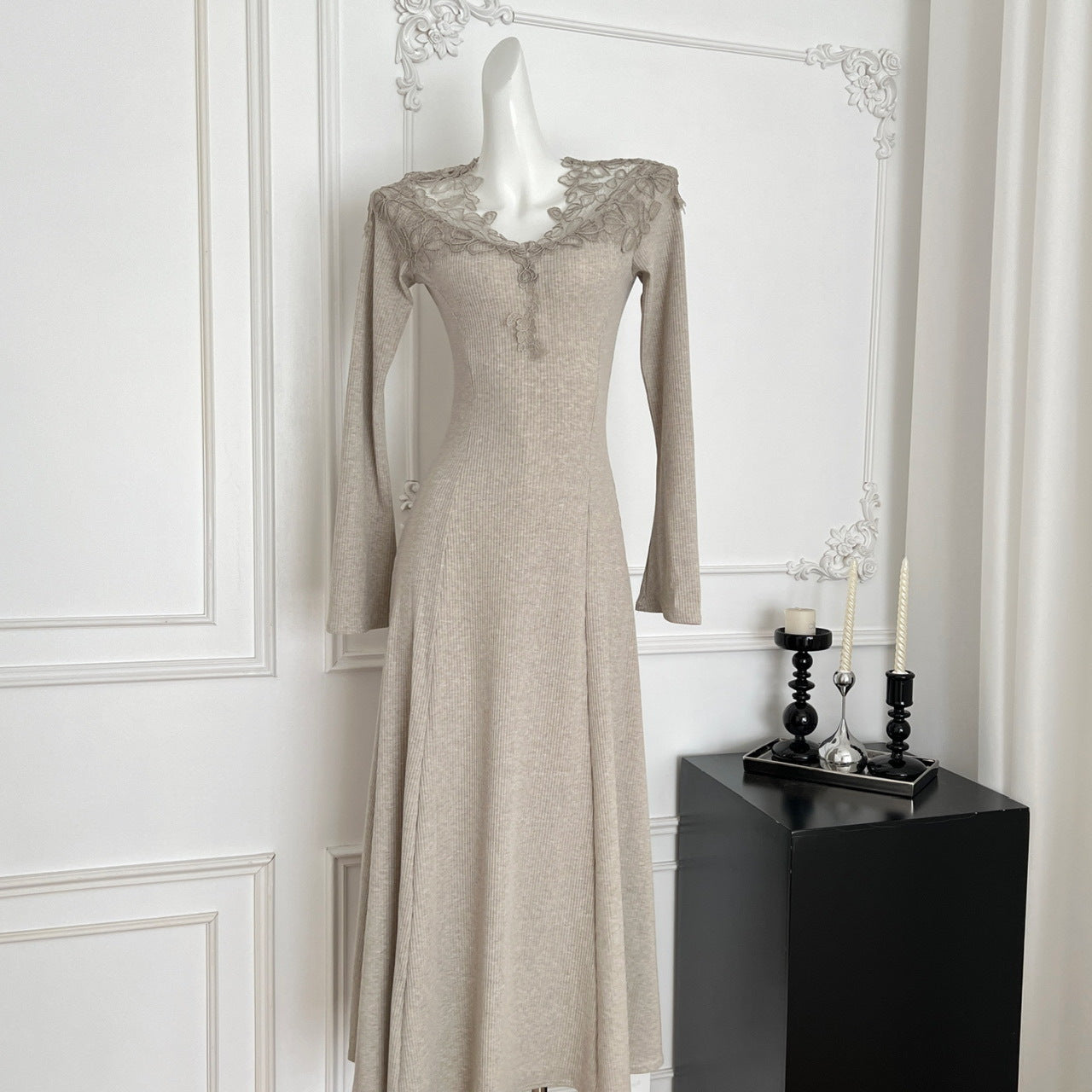 Womens Fashion Lace-Trim Knitted Long-Sleeve Dress
