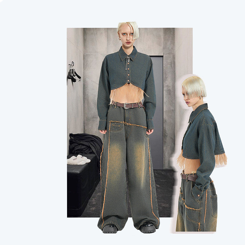 Pantaloni in denim larghi con bordi sfrangiati