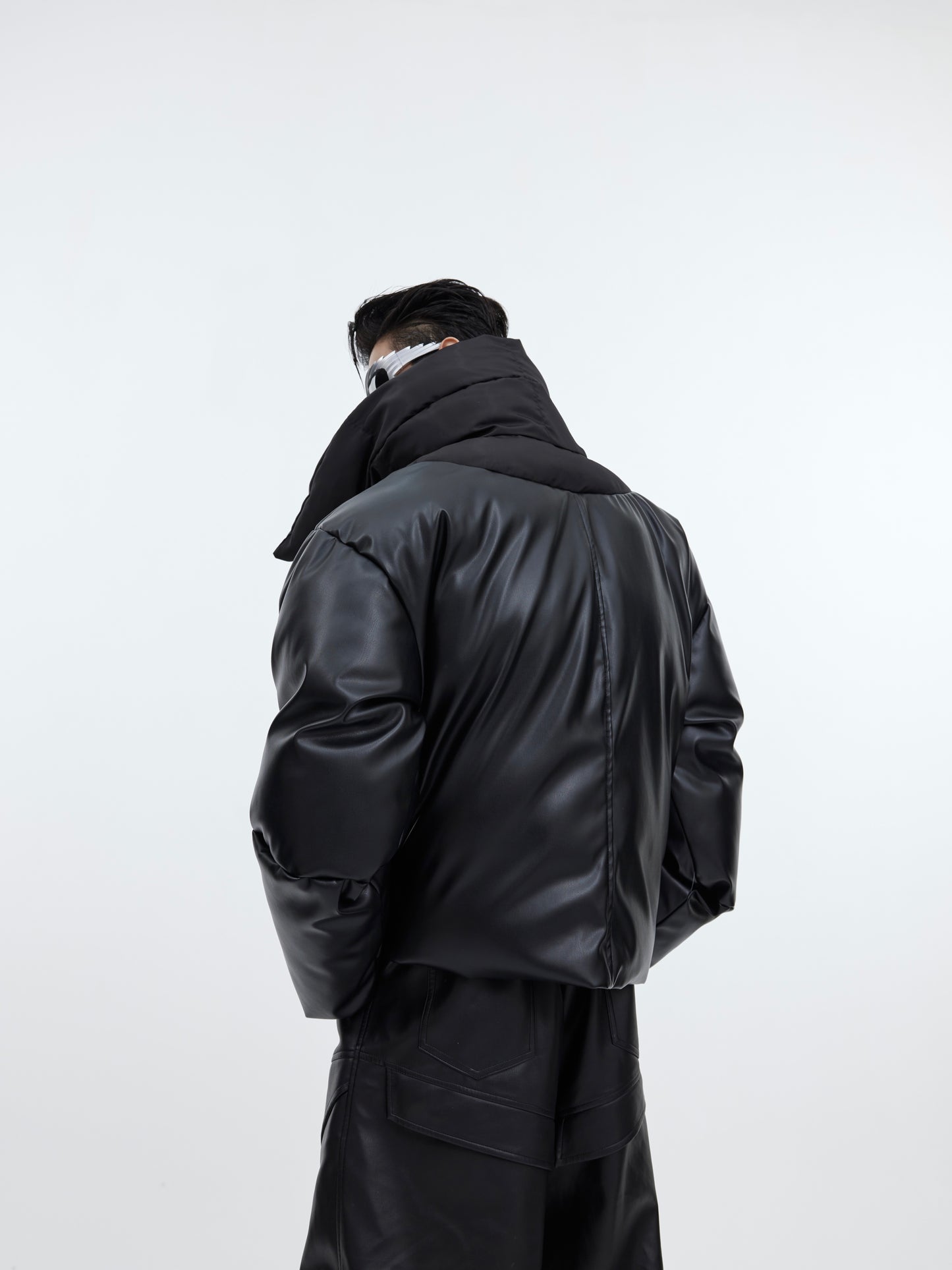 Manteau en coton à double col, veste en cuir PU brillant, surpiqûres, manteau rembourré en coton épaissi.