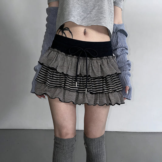 Contrast-color Striped Figure-flattering Layered Ruffle Cake Skirt