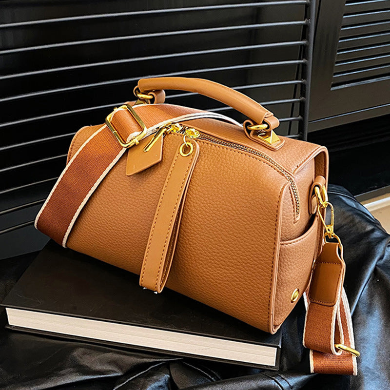 Sac messager d'été assorti à la texture populaire et populaire, produit à la mode, sac à main avec oreiller