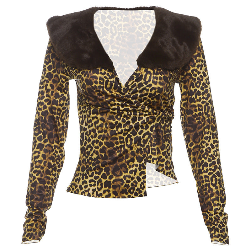 Haut Temperament à manches longues et coupe ajustée, dévoilant le ventre