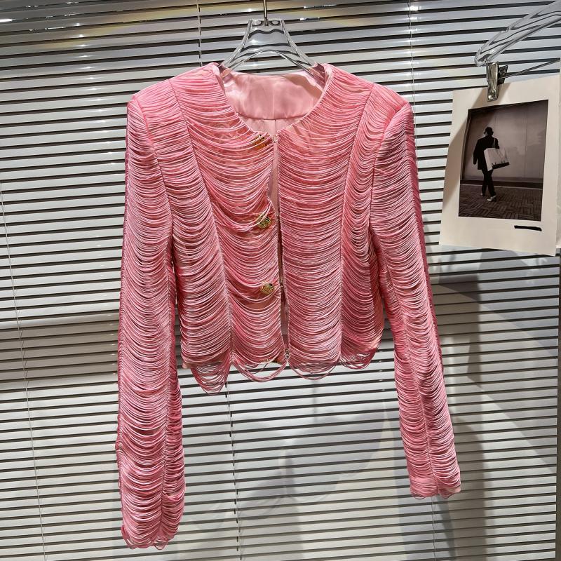 Nuovo abito corto con gonna e spalline imbottite in stile classico con nappa