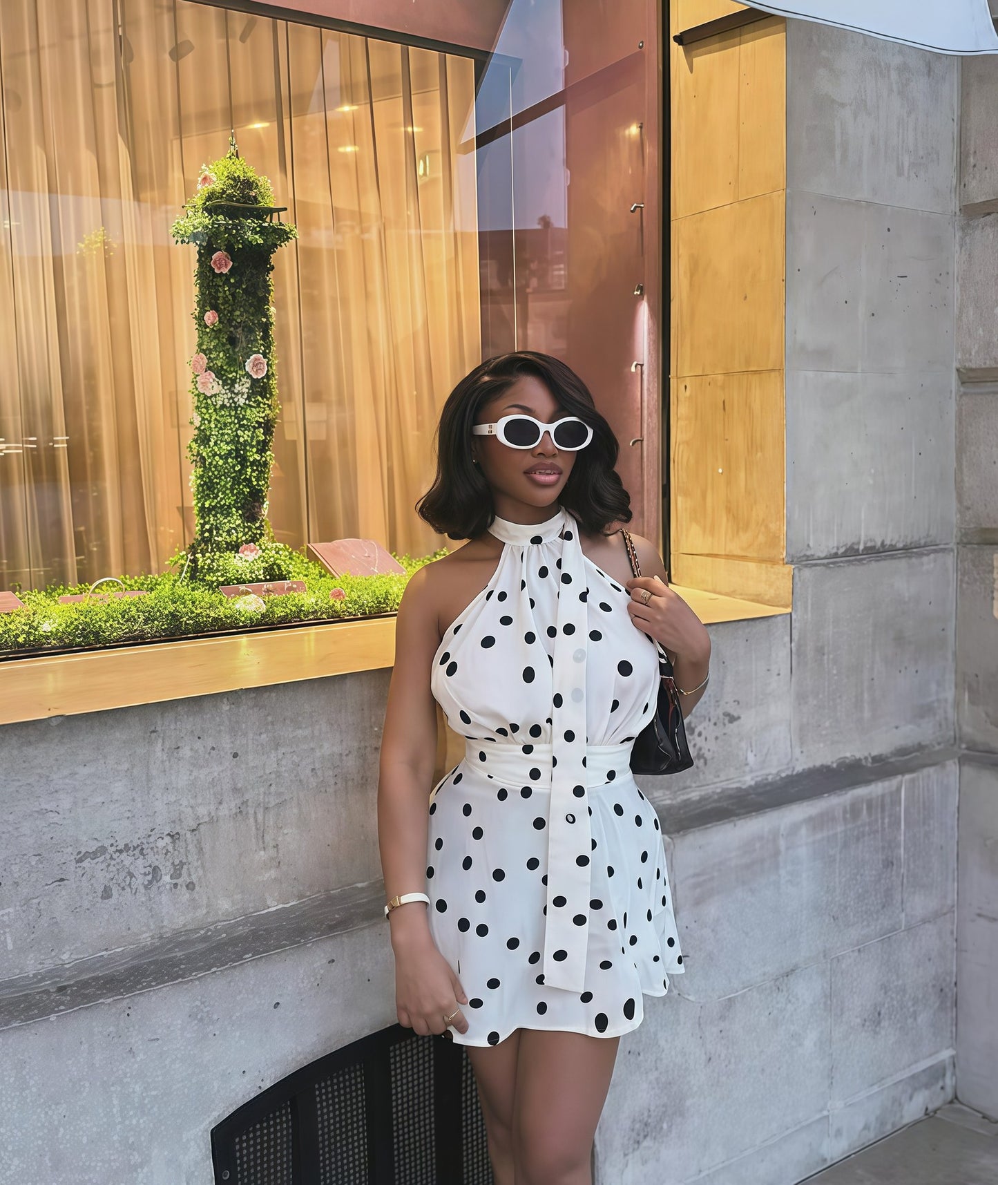 Neck-hanging Backless Polka-dot Printed Waist-cinching Short Dress