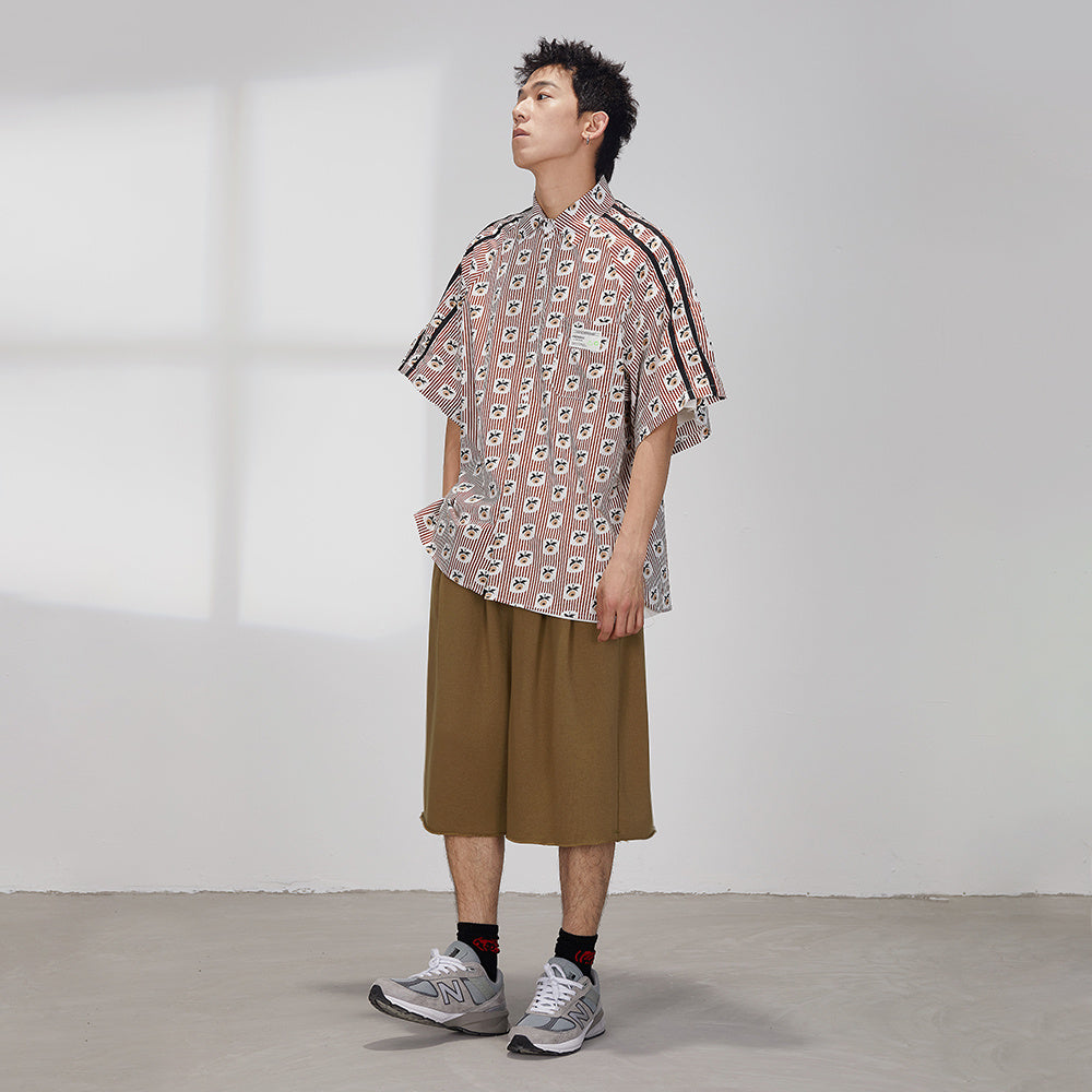 Short sleeve shirt with flowers