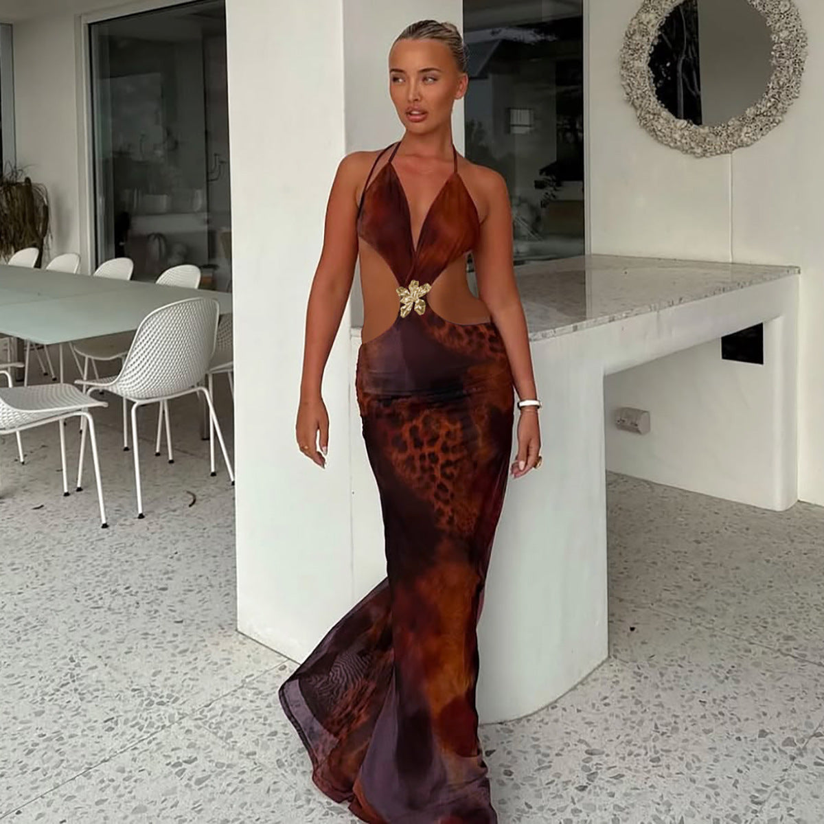 Robe moulante fendue imprimée et sexy à découpes pour femme