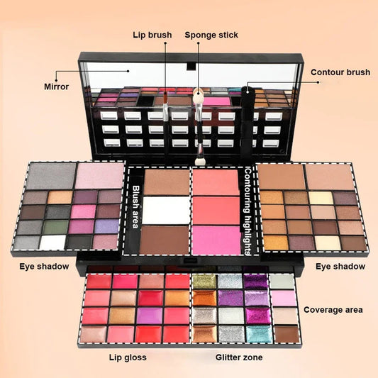Coffret de maquillage 74 couleurs comprenant gloss, blush, fard à paupières et highlighter. Vente en gros.