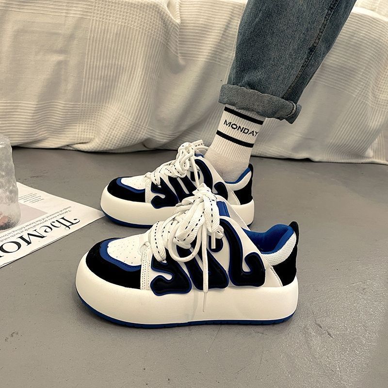 Versatile Retro Minority Design Casual Sports Skate Shoes