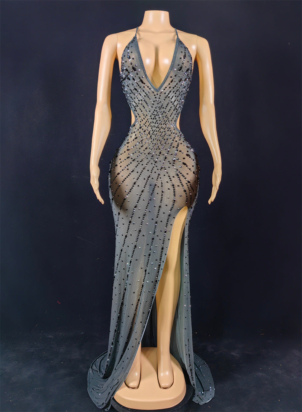 New Elegant Celebrity-Style Party Slip Dress With A Deep V-Neck And Sparkling Rhinestones