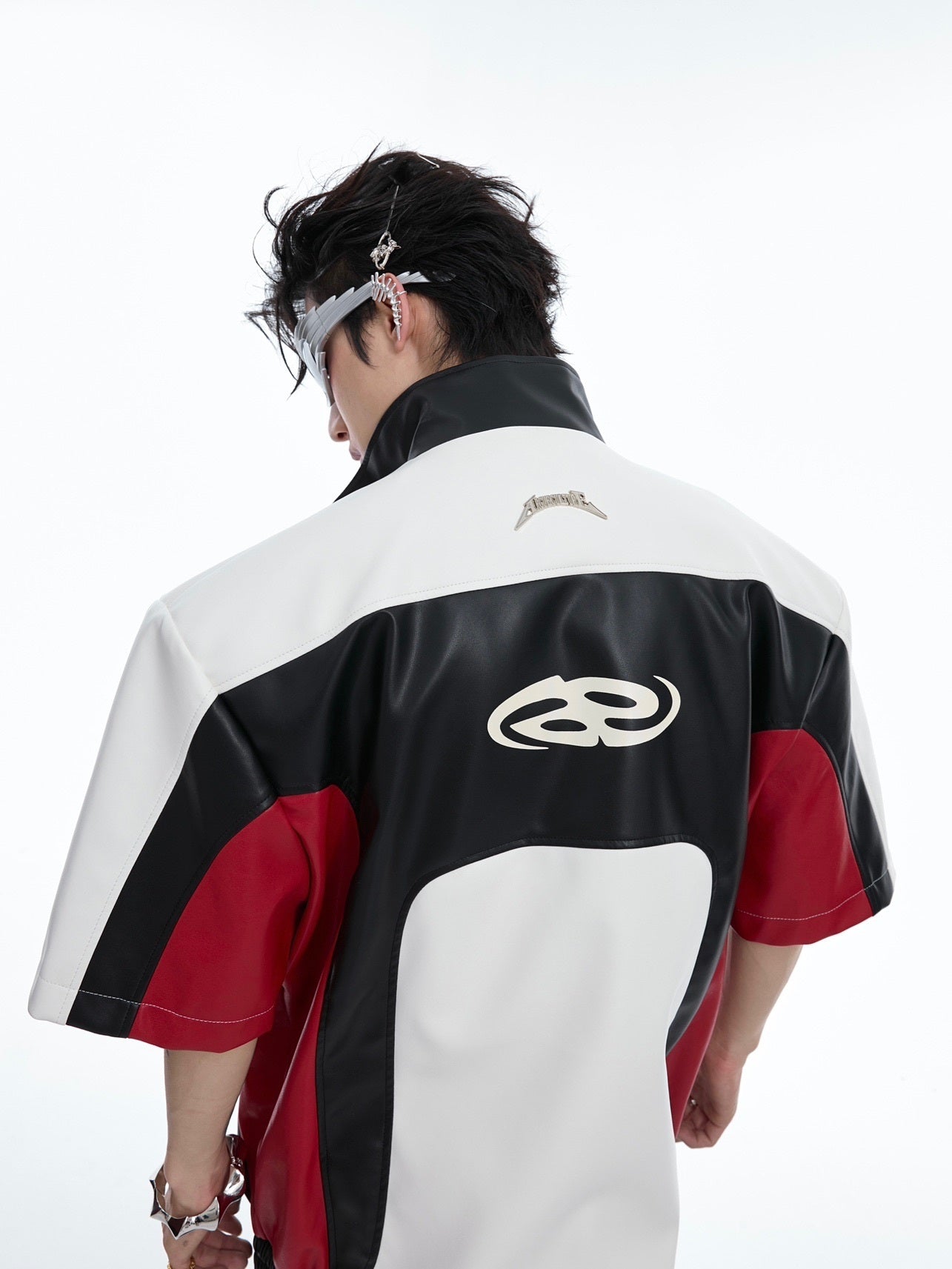 Manica corta con design a contrasto di colore intenso