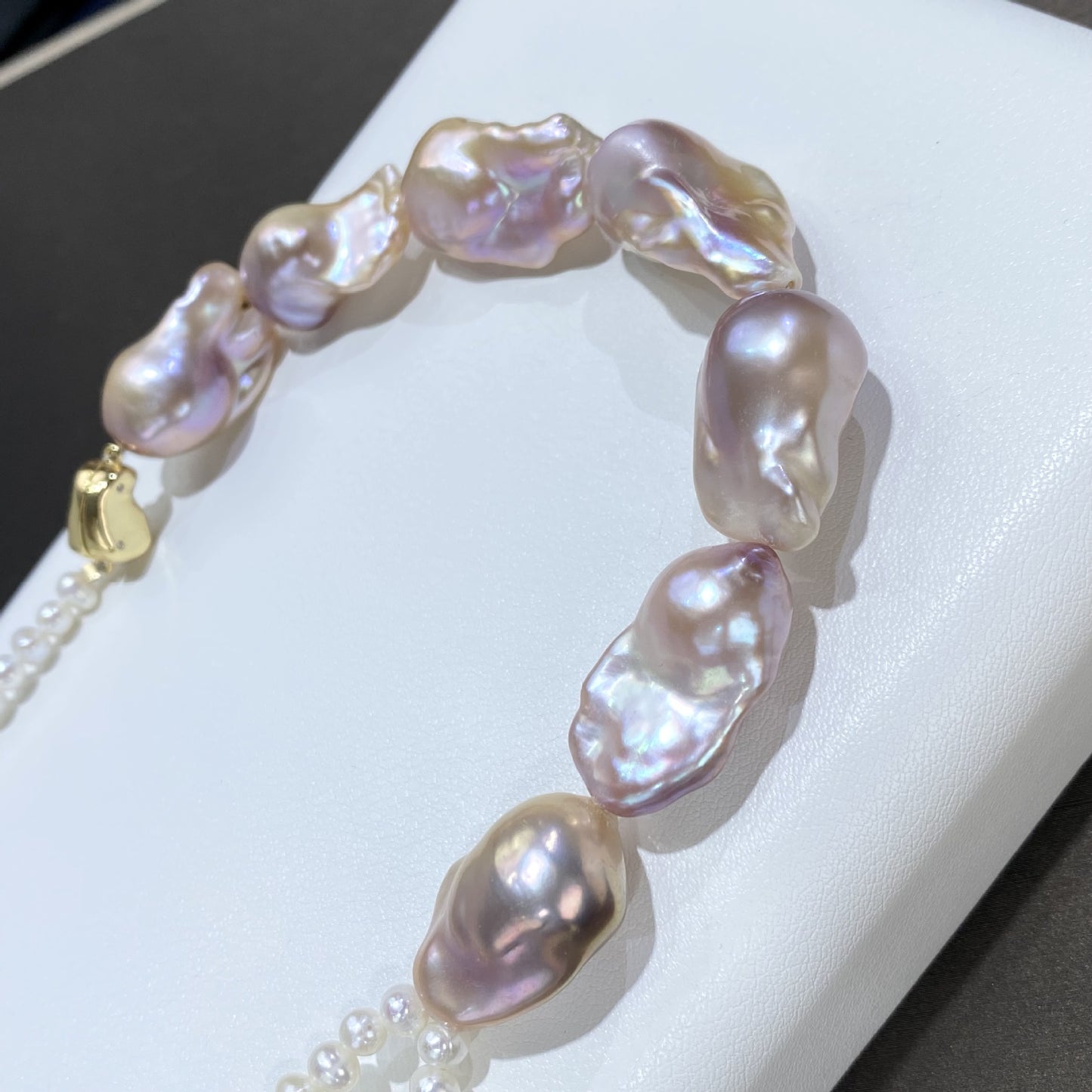 Long Autumn And Winter Natural Baroque Pearl Necklace