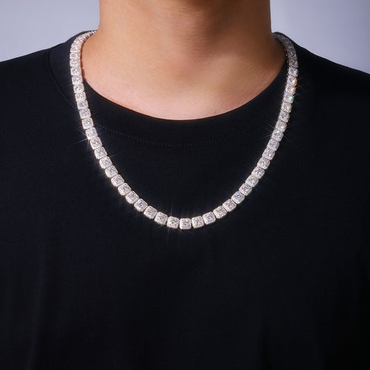 Collier chaîne cubaine en moissanite à motif personnalisé avec chaîne Square Rock Candy