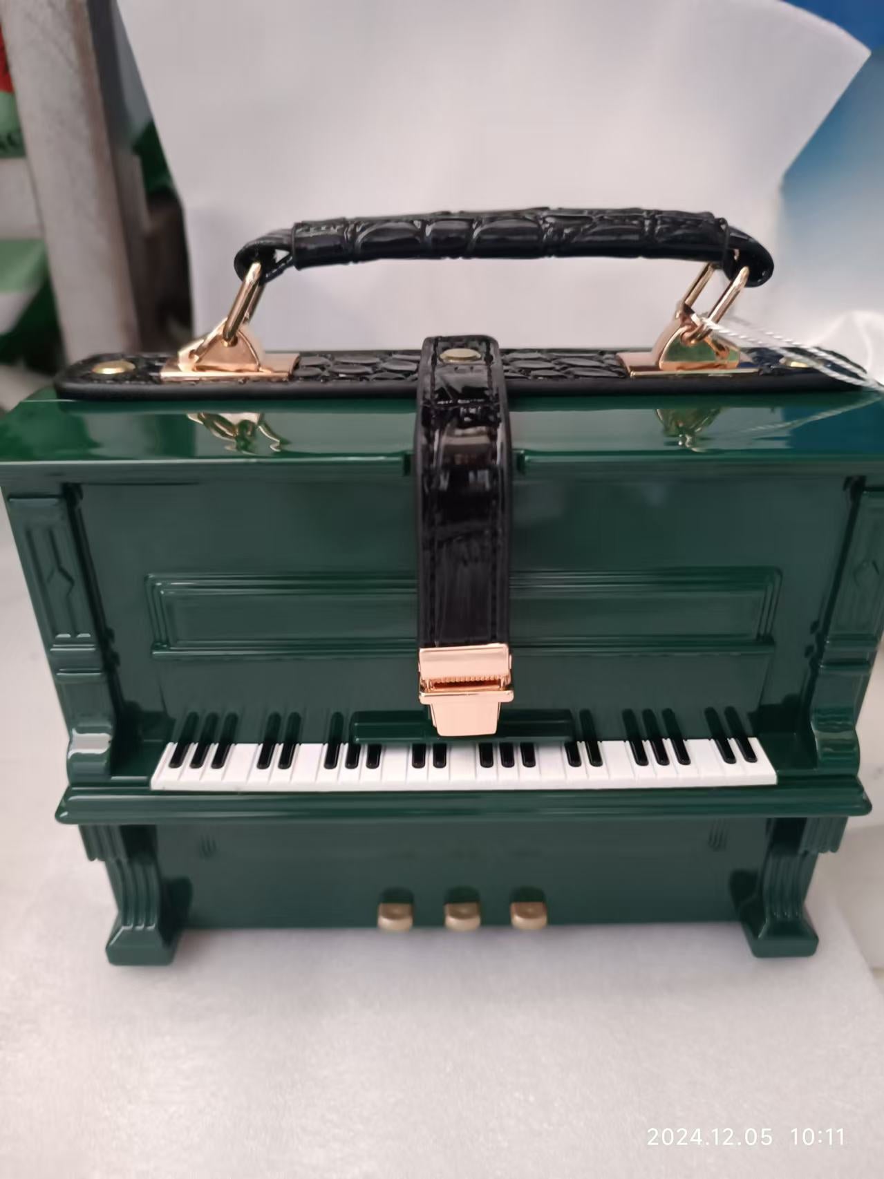 Sac à bandoulière en acrylique avec boîte piano