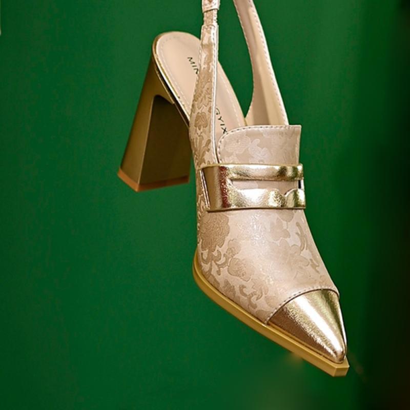 Sandales à talons hauts imprimés, talons épais, bout pointu, coupe haute, brides assorties