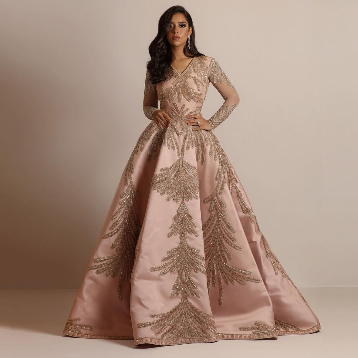 Graceful And Fashionable Bronzing Large Sleeve Evening Dress