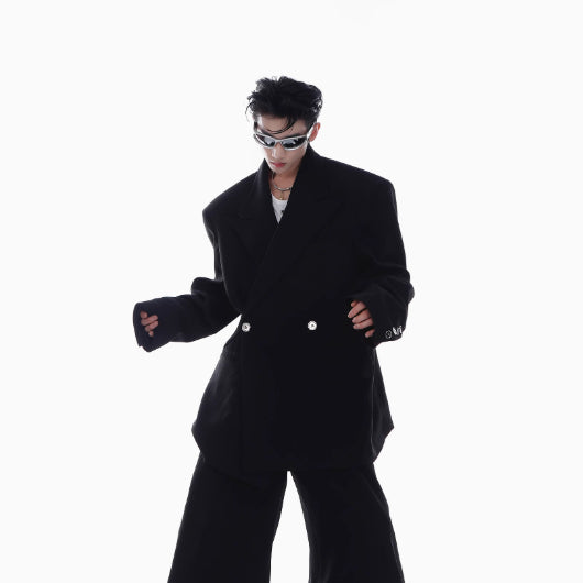 Veste de costume Niche Advanced Twill à épaulettes rembourrées, coupe ample et drapée.