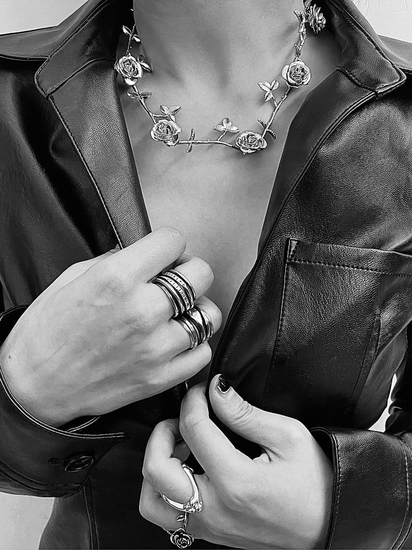 Rose Couple Sterling Silver Necklace For Men And Women Trendy Light Luxury