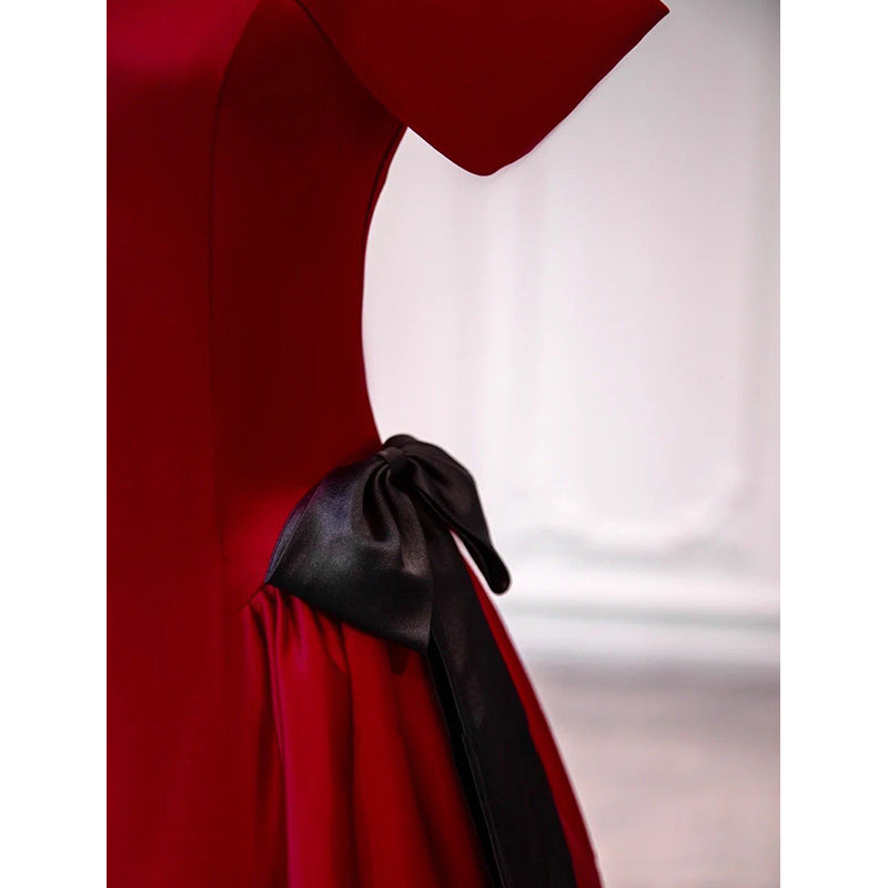 Robe de mariée rouge vin en satin à épaules dénudées, robe de fiançailles légère et luxueuse
