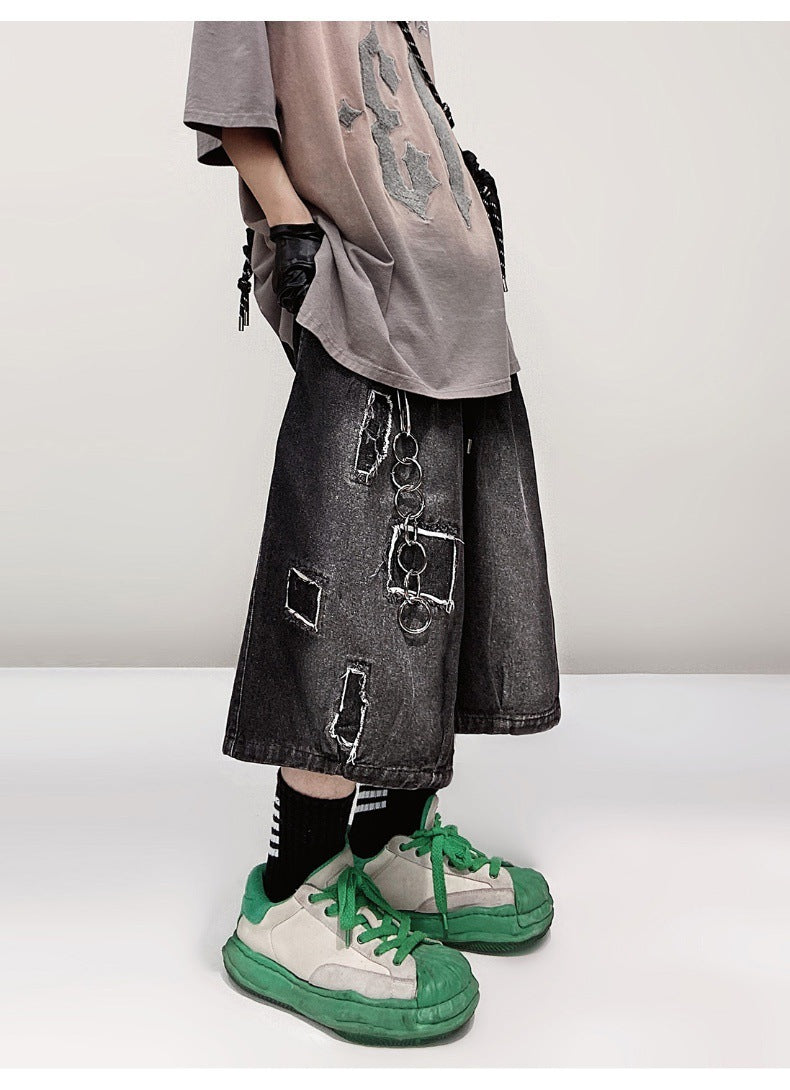 Pantaloncini corti vintage estivi in denim a gamba larga con toppe vintage