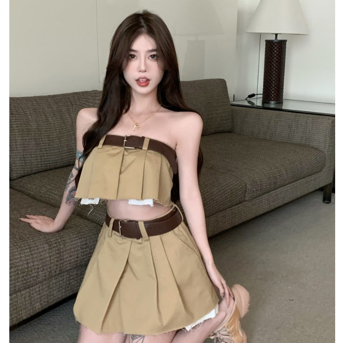 Nouvelle jupe tube effilochée ornée d'une ceinture