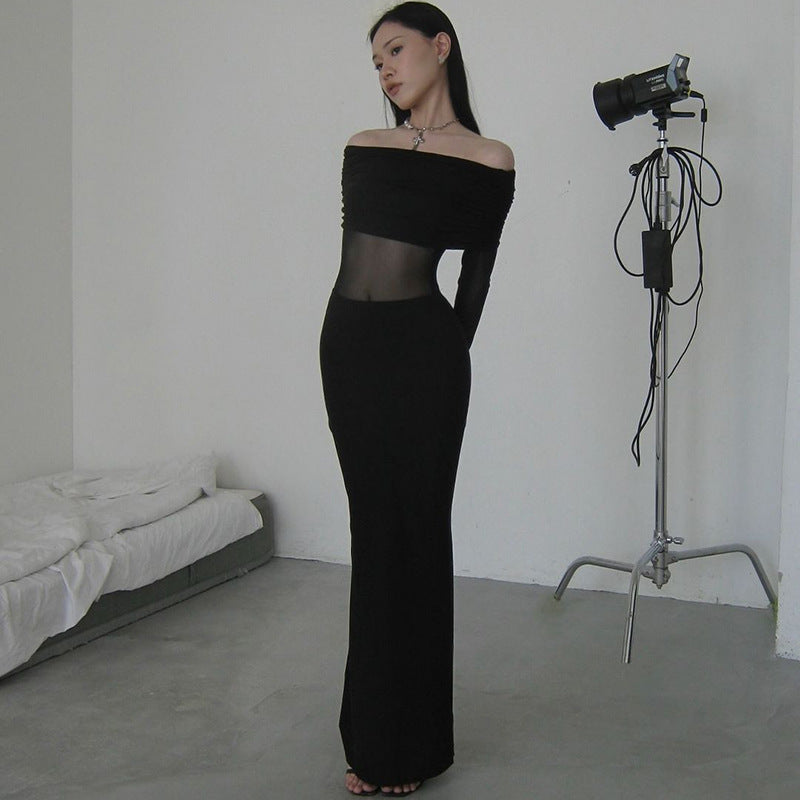 Robe transparente à manches longues et épaules dénudées