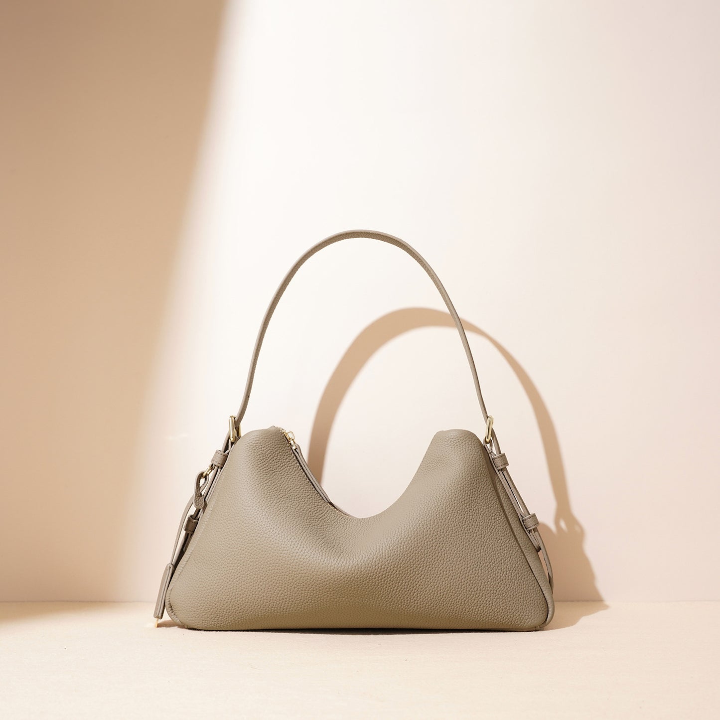 Niche Classic Simple Advanced Top Layer Cattlehide Leather Fashion Handbag