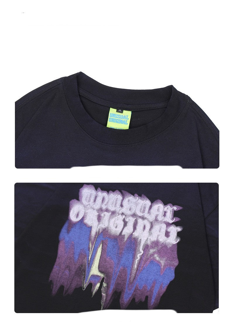 T-shirt à manches courtes avec lettrage de marque rétro.