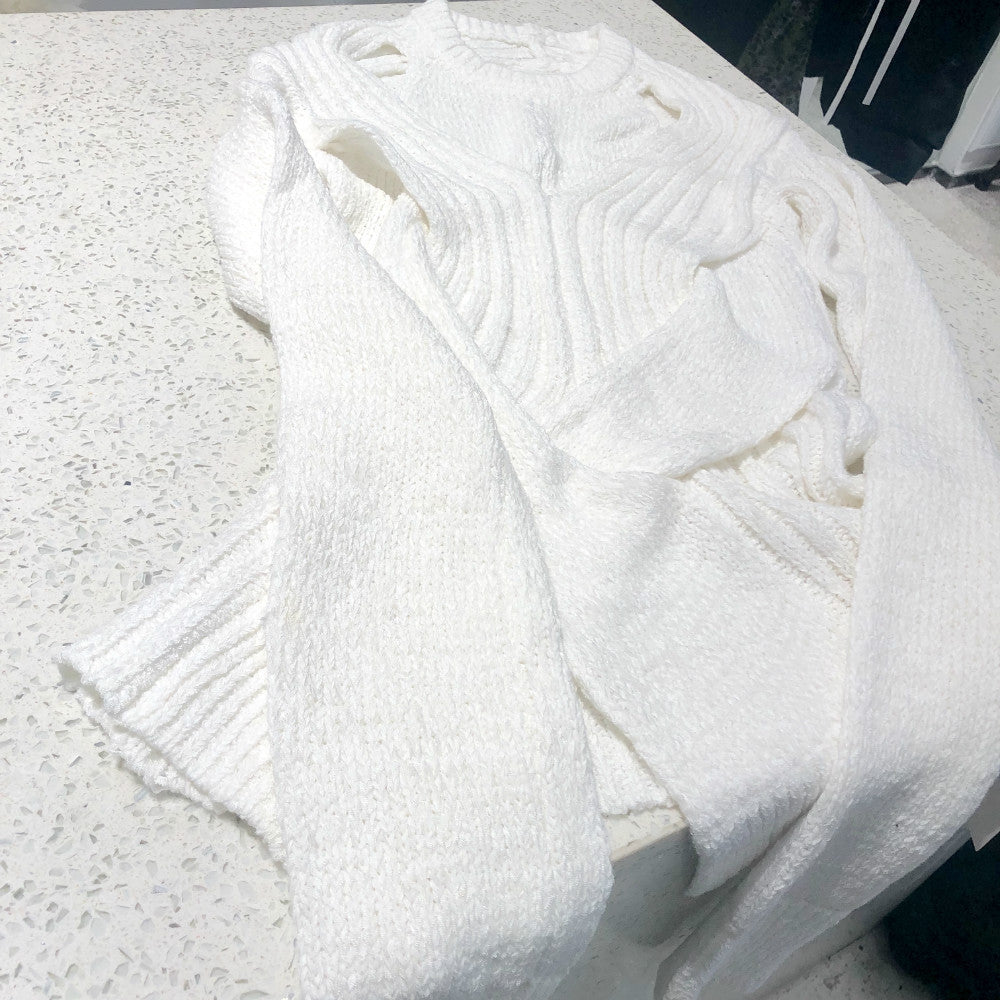 Slim Collar Knitted Sweater