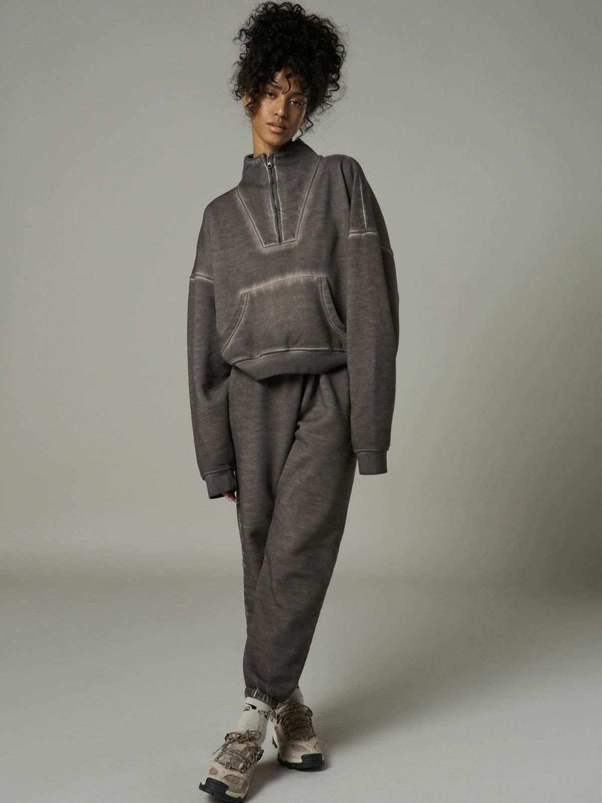 Fashionable All-match Loose Distressed Half Zipper Jacket