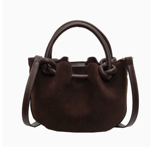 6b0869320084cbd97324274562bfd6ed