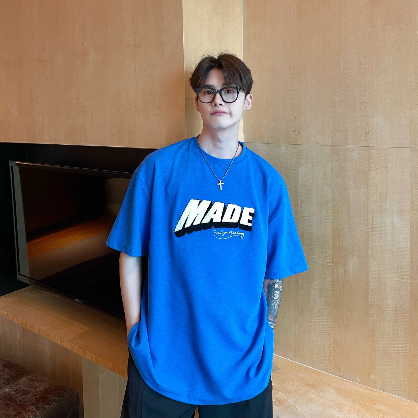 Flocked Lettering Loose Casual Round Neck Short Sleeve T-Shirt