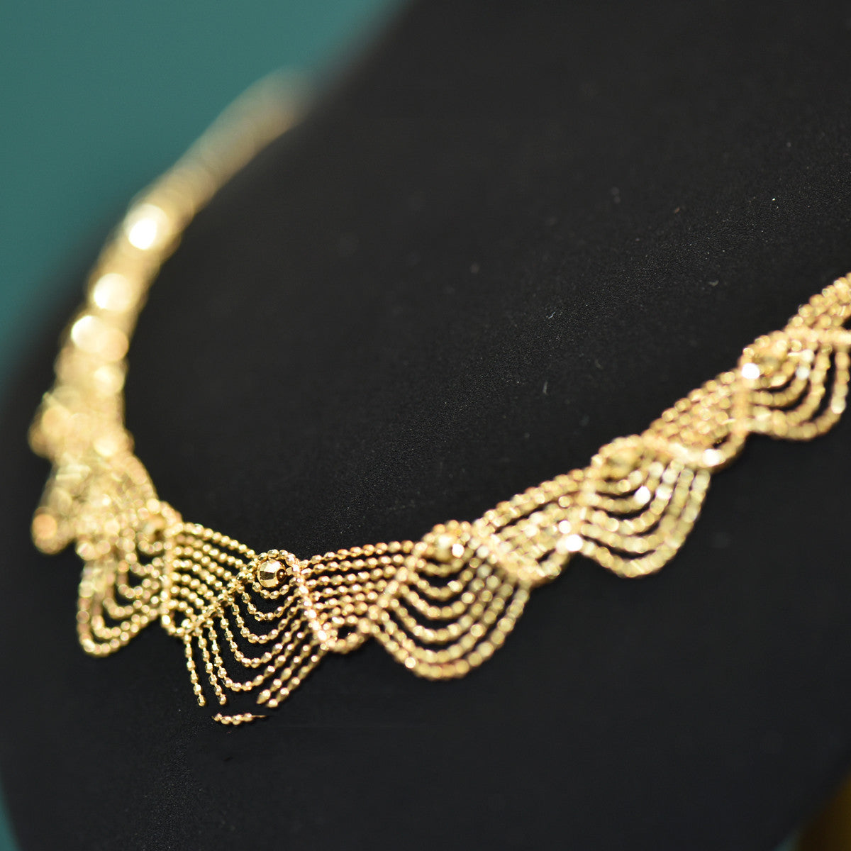 Fashion 18k Gold Lace Necklace