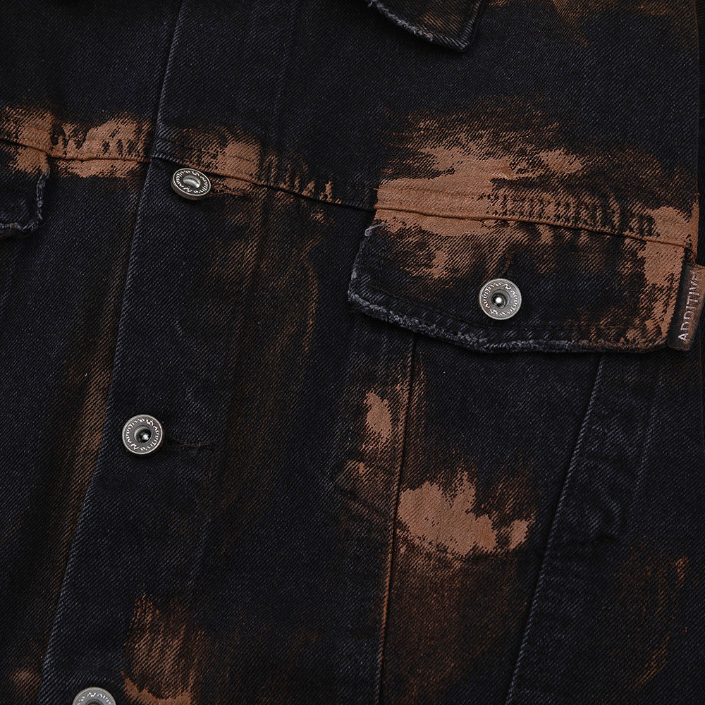 Giacca in denim con fori alla moda