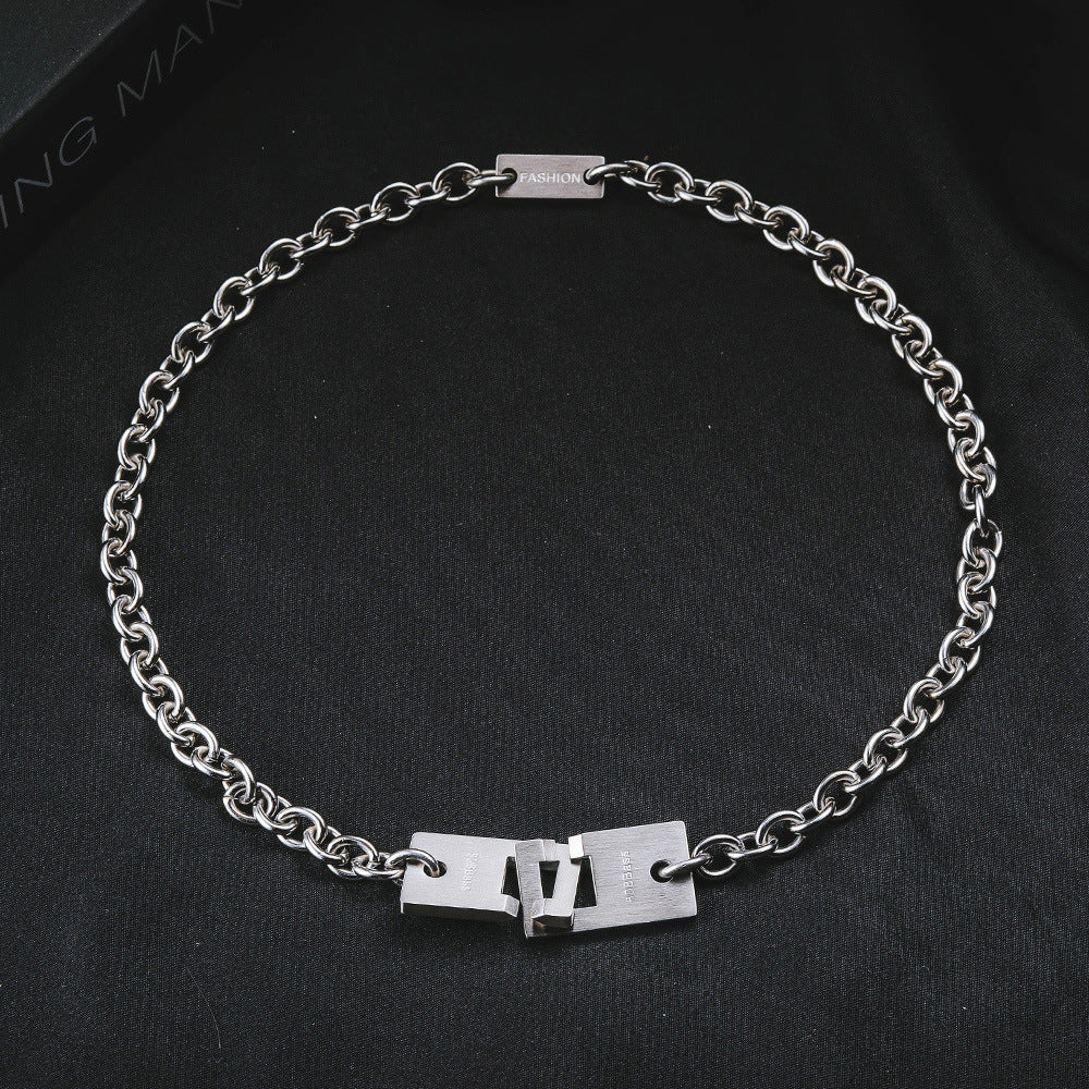 Collier de style sombre avec pendentif hip-hop personnalisé