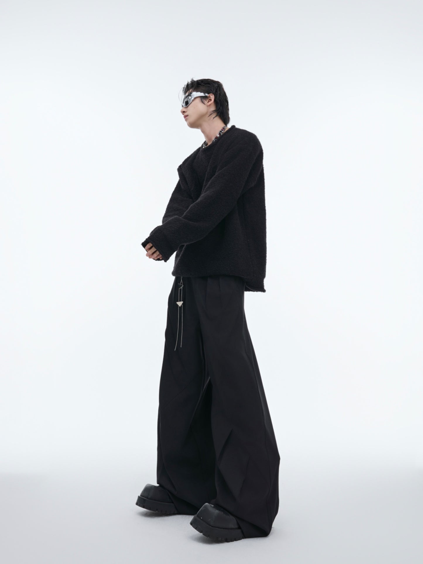 Pull brodé stéréo en peluche Niche