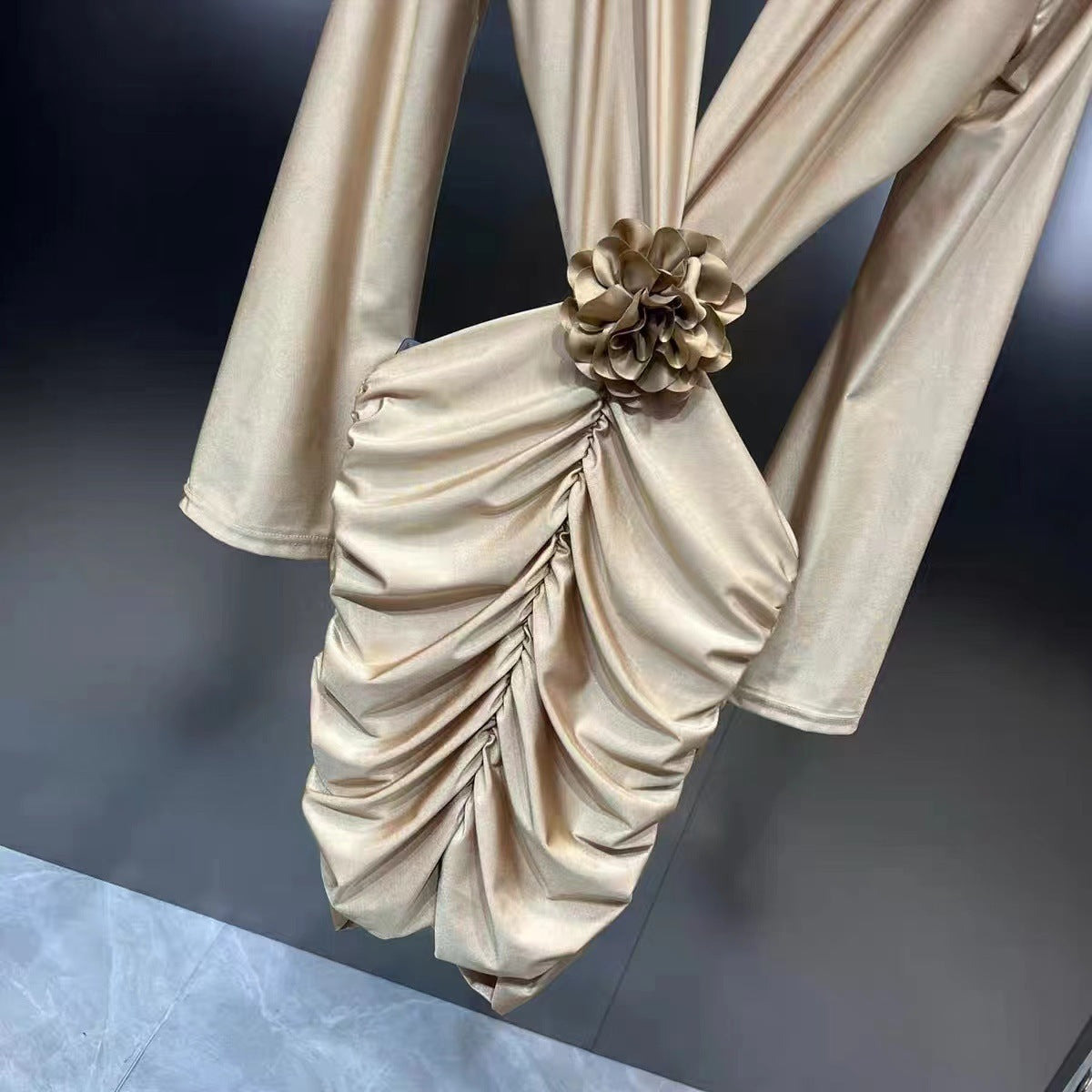 Fashion Deep V-neck Padded Shoulder Long Sleeve Waist Hollow Dress