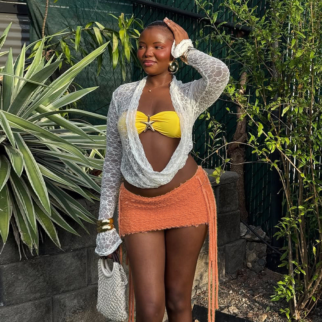 New Creative Street Trend Solid Color High Waist Tight Knitted Tassel Hip Skirt