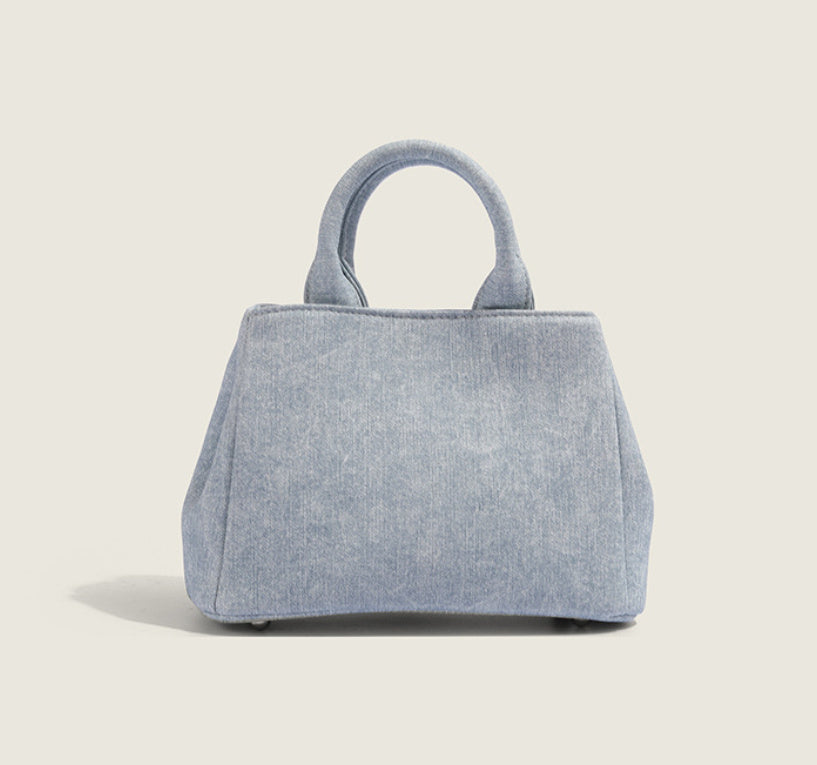 Borsa a mano in denim personalizzata alla moda