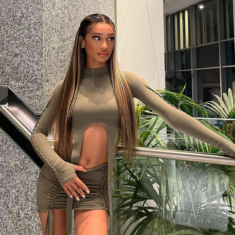 Round Neck Long-sleeved Cut-out Top