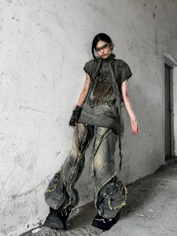 Jean rétro à coutures brutes, style industriel lourd, jambes larges