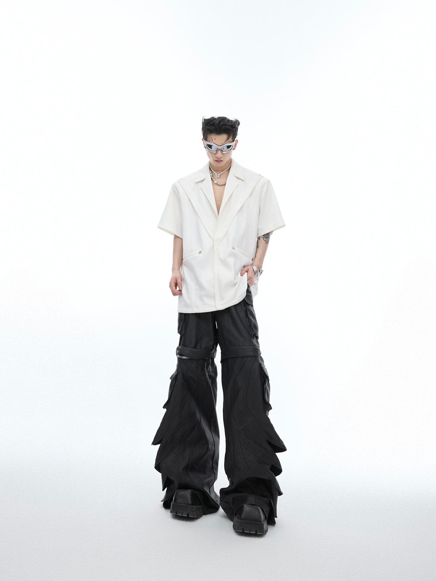 V-neck Short-sleeved Shirt Metal Embellished Loose Top