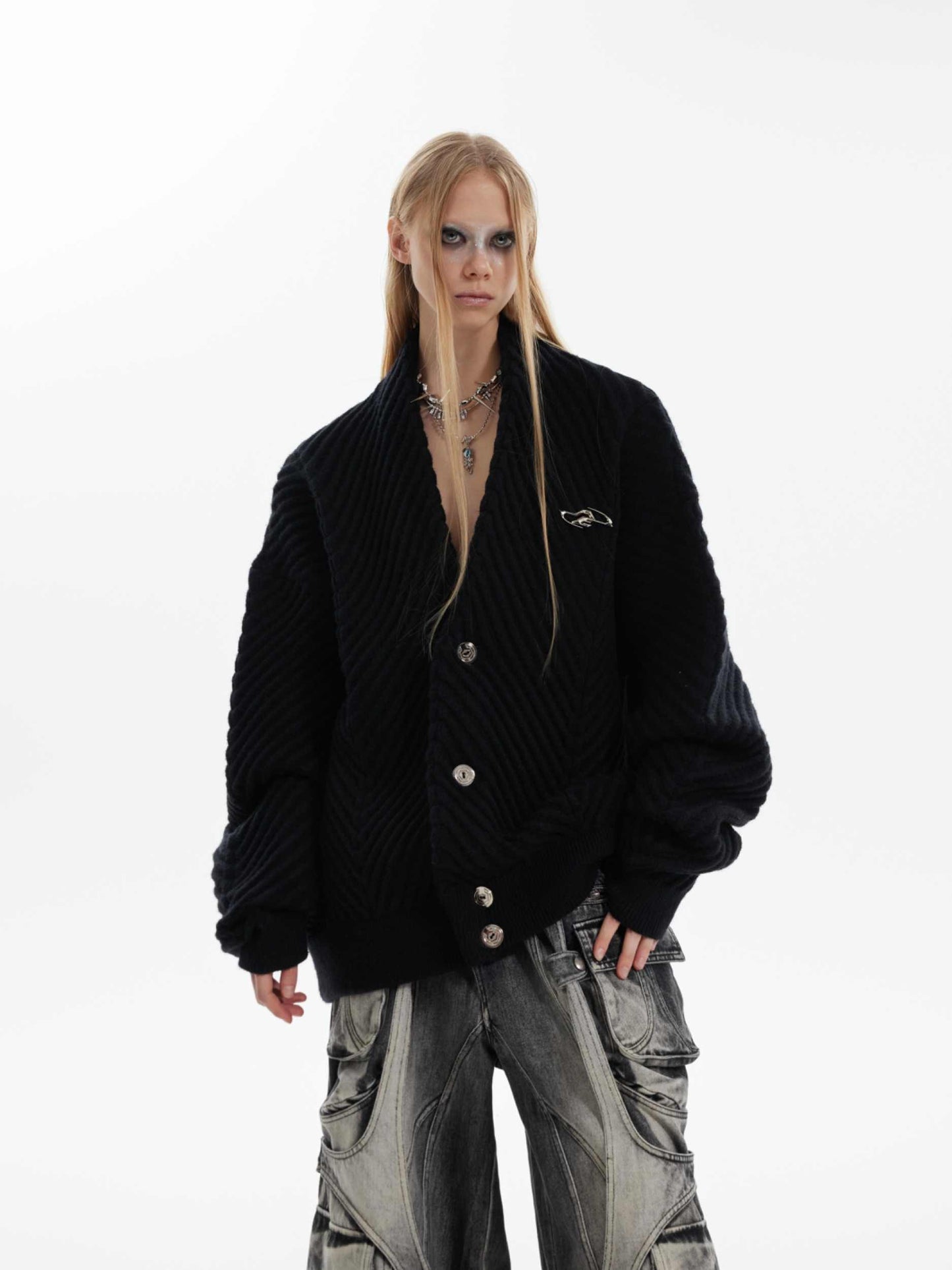 Niche Three-dimensional Texture V-neck Sweater