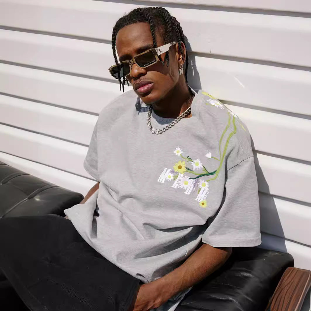 Summer Flower Embroidered Short-sleeved T-shirt