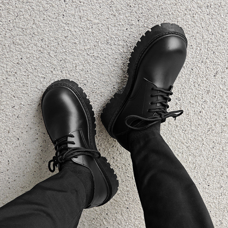 Chaussures décontractées britanniques de niche pour hommes à semelle épaisse augmentée