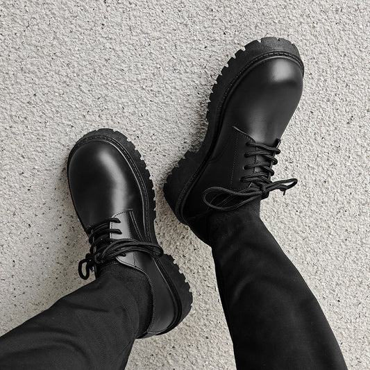 Chaussures décontractées britanniques de niche pour hommes à semelle épaisse augmentée