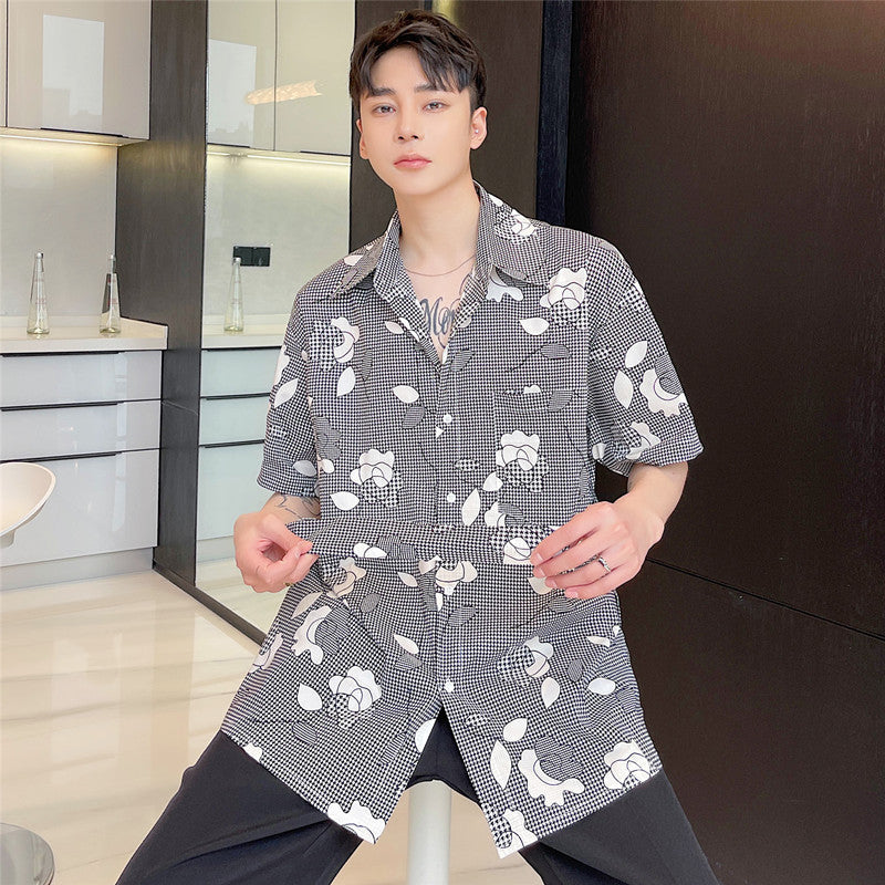 Camicia a quadri con stampa floreale, cintura e cravatta, maniche corte