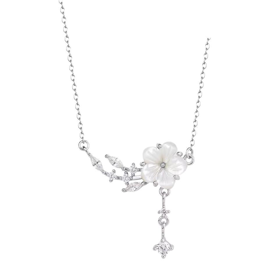 Women's Fashion Sterling Silver Camellia Necklace