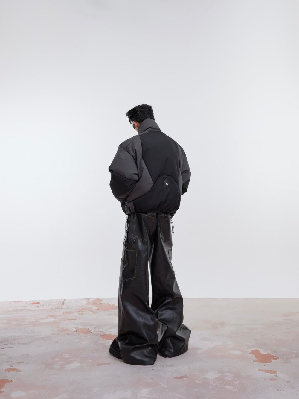 Pantalon rétro en cuir PU mat vieilli